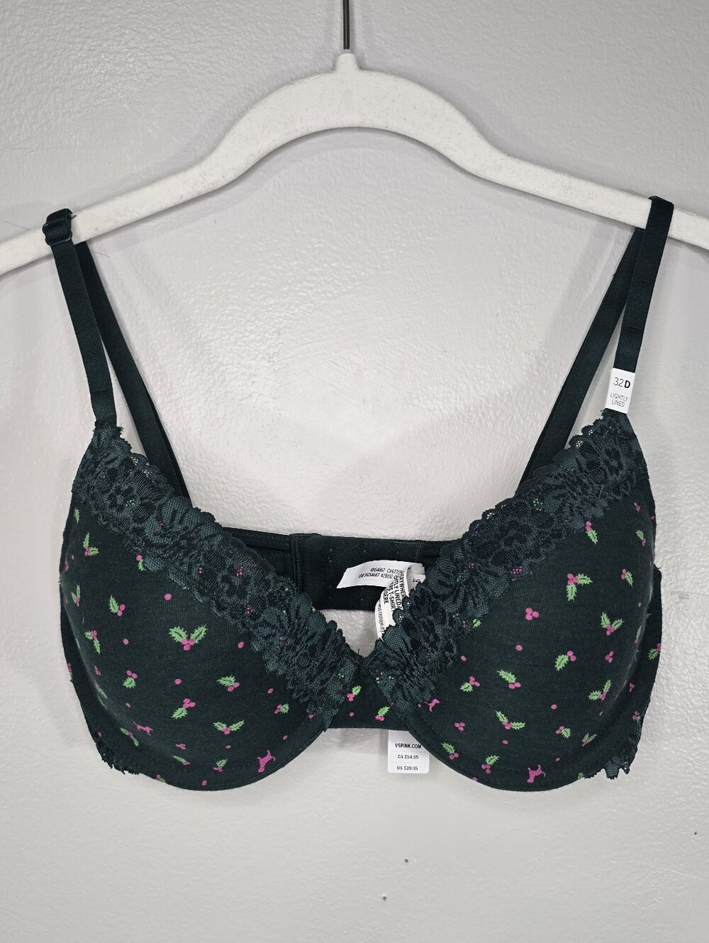 PINK Wear Everywhere™ Lightly Lined Full Coverage T-Shirt Bra 32D